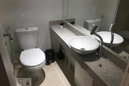 Banheiro de apartamento à venda com 1 quarto, 26m² em Consolação, São Paulo