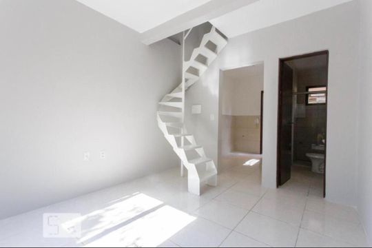 Casa de Condomínio para alugar com 2 quartos, 46m² em Santa Tereza, Porto Alegre
