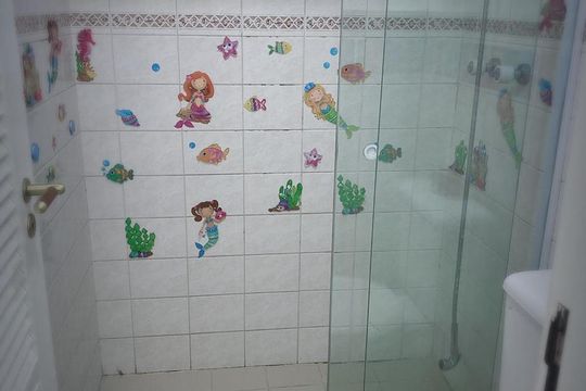 Banheiro de apartamento à venda com 3 quartos, 80m² em Vila Madalena, São Paulo