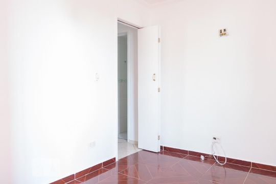 Quarto 2 de apartamento para alugar com 2 quartos, 57m² em São José, São Caetano do Sul