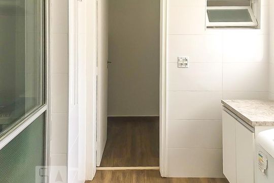 Area Serviço de apartamento para alugar com 3 quartos, 111m² em Paraíso, São Paulo