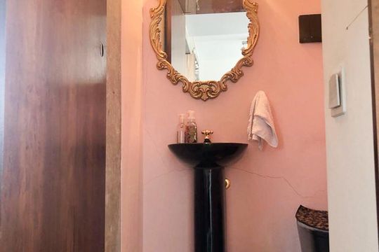 Lavabo de apartamento para alugar com 1 quarto, 75m² em Sumarezinho, São Paulo