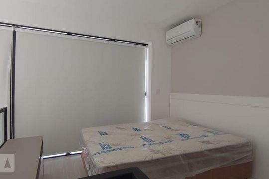 Suíte de apartamento à venda com 1 quarto, 58m² em Campo Belo, São Paulo