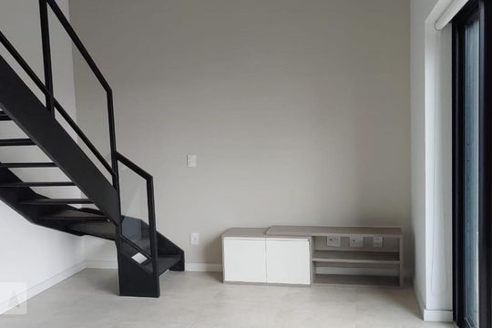 Apartamento à venda com 1 quarto, 58m² em Campo Belo, São Paulo