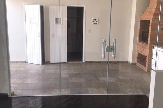 Varanda  de apartamento para alugar com 4 quartos, 540m² em Vila Pompéia, São Paulo