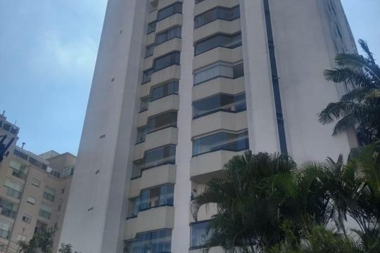 Fachada de apartamento para alugar com 4 quartos, 540m² em Vila Pompéia, São Paulo