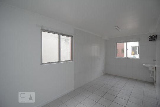 Sala de apartamento à venda com 2 quartos, 45m² em Estância Velha, Canoas