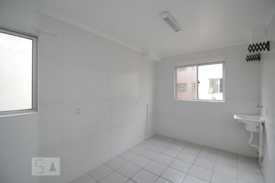 Cozinha de apartamento à venda com 2 quartos, 45m² em Estância Velha, Canoas
