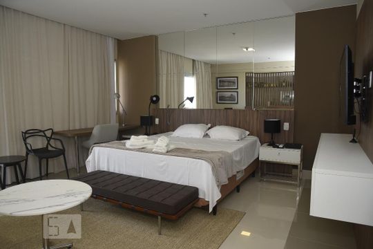 Apartamento para alugar com 2 quartos, 77m² em Jacarepaguá, Rio de Janeiro