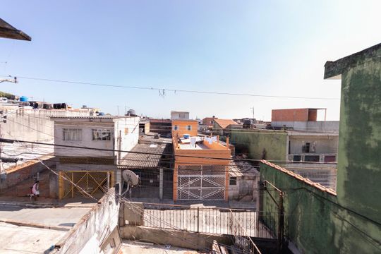 Vista do quarto 1 de casa para alugar com 2 quartos, 120m² em Jardim Sapopemba, São Paulo