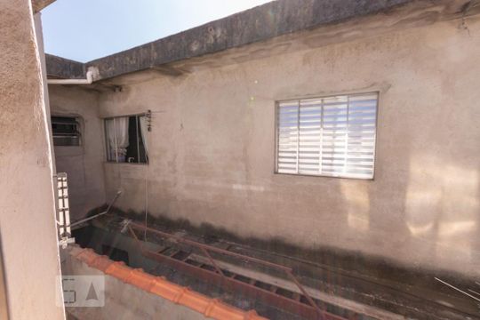 Vista do quarto 2 de casa para alugar com 2 quartos, 120m² em Jardim Sapopemba, São Paulo