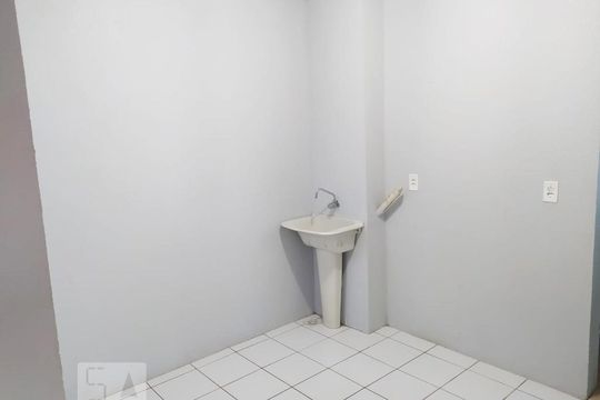 Apartamento à venda com 2 quartos, 50m² em Olaria, Canoas