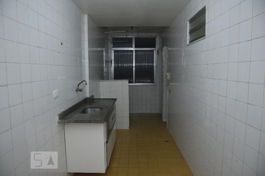 Cozinha de apartamento à venda com 2 quartos, 68m² em Tanque, Rio de Janeiro