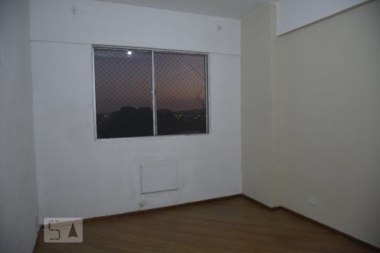 Quarto 1 de apartamento à venda com 2 quartos, 68m² em Tanque, Rio de Janeiro