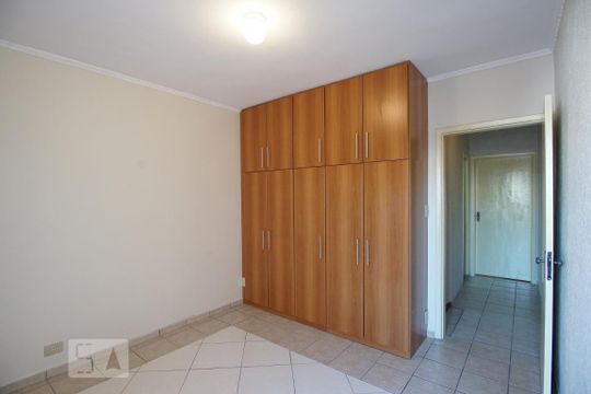 Quarto 1 de casa à venda com 3 quartos, 100m² em Vila Caraguatá, São Paulo