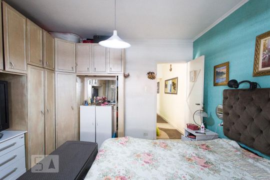 Quarto 1 de casa para alugar com 3 quartos, 320m² em Vila Cleonice, São Paulo