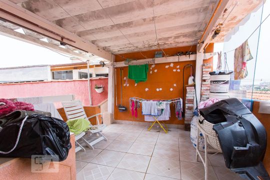 Área Externa de casa à venda com 3 quartos, 320m² em Vila Cleonice, São Paulo