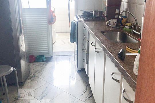 Cozinha de apartamento à venda com 3 quartos, 120m² em Vila Olímpia, São Paulo