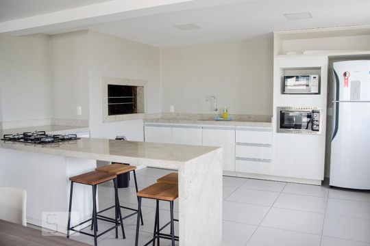 Apartamento à venda com 2 quartos, 58m² em Marechal Rondon, Canoas
