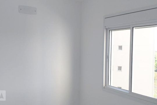 Apartamento à venda com 2 quartos, 58m² em Marechal Rondon, Canoas