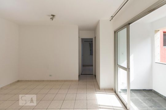 Sala de apartamento à venda com 2 quartos, 70m² em Vila Parque Jabaquara, São Paulo