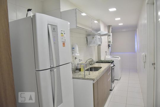 Cozinha de apartamento para alugar com 5 quartos, 321m² em Barra da Tijuca, Rio de Janeiro