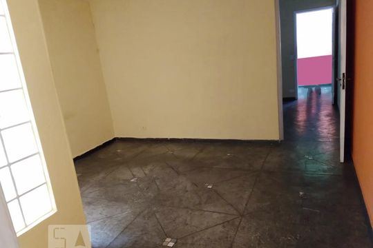 Sala de casa para alugar com 2 quartos, 190m² em Parque São Jorge, São Paulo