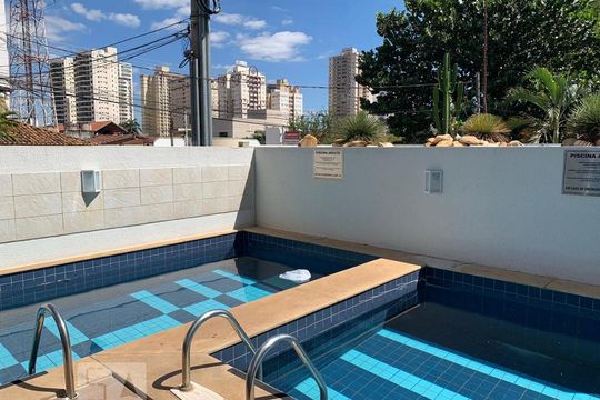 Área comum - Piscina de apartamento para alugar com 3 quartos, 115m² em Setor Bueno, Goiânia