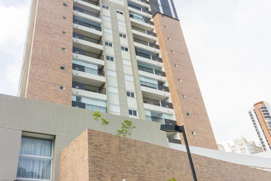 Fachada de casa para alugar com 1 quarto, 42m² em Santana, São Paulo