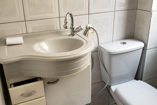 Banheiro de apartamento à venda com 1 quarto, 49m² em Vila Ester (zona Norte), São Paulo