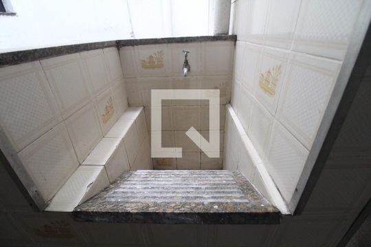 Cozinha e Área de Serviço de apartamento para alugar com 2 quartos, 60m² em Freguesia (jacarepaguá), Rio de Janeiro