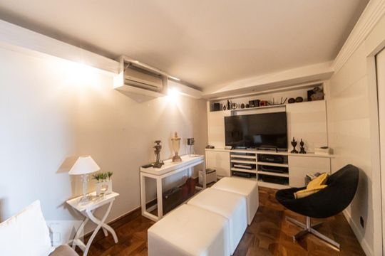 Sala de Tv de apartamento à venda com 4 quartos, 378m² em Jardim Anália Franco, São Paulo