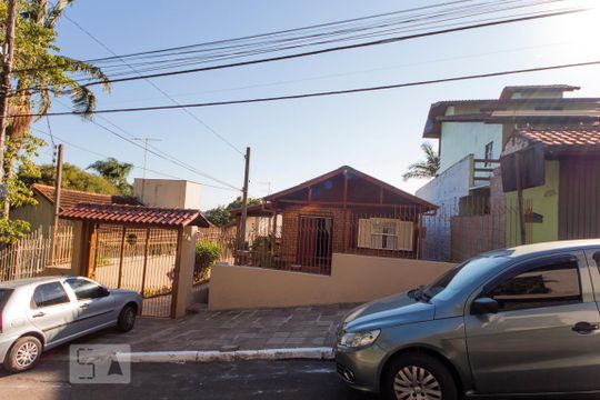 Fachada de casa à venda com 1 quarto, 30m² em Vila Nova, Novo Hamburgo