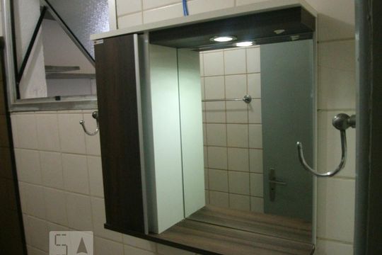 Banheiro de apartamento à venda com 2 quartos, 60m² em Jardim Paulicéia, Campinas