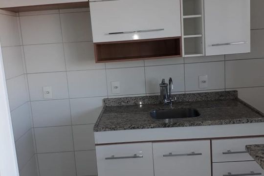 Cozinha de apartamento à venda com 2 quartos, 51m² em Jardim Nova Europa, Campinas