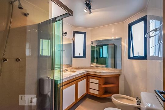 Banheiro Suíte de apartamento para alugar com 2 quartos, 124m² em Brooklin Paulista, São Paulo