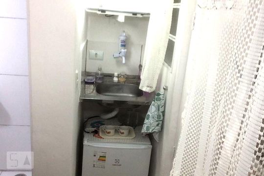 Kitnet/Studio para alugar com 1 quarto, 12m² em Aclimação, São Paulo
