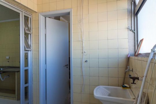 Área de Serviço de apartamento para alugar com 3 quartos, 78m² em Vila Paulista, São Paulo