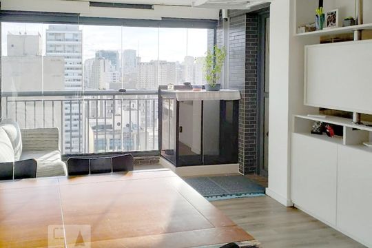Sala de kitnet/studio para alugar com 1 quarto, 31m² em Bela Vista, São Paulo