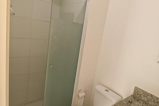 Banheiro de apartamento para alugar com 1 quarto, 42m² em Santa Cecília, São Paulo