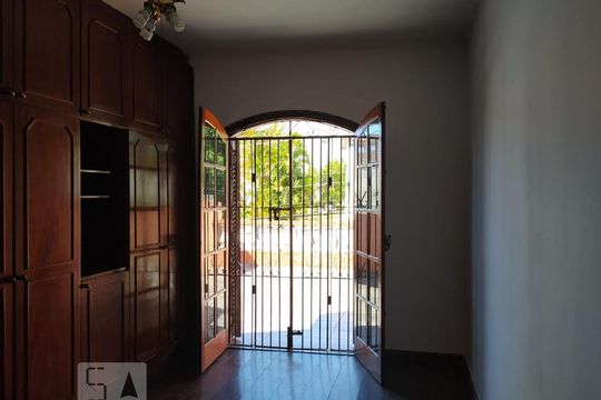 Suíte 1 de casa à venda com 4 quartos, 250m² em Engenheiro Goulart, São Paulo
