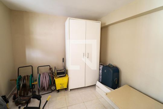 Quarto de Serviço de casa à venda com 5 quartos, 300m² em Anil, Rio de Janeiro