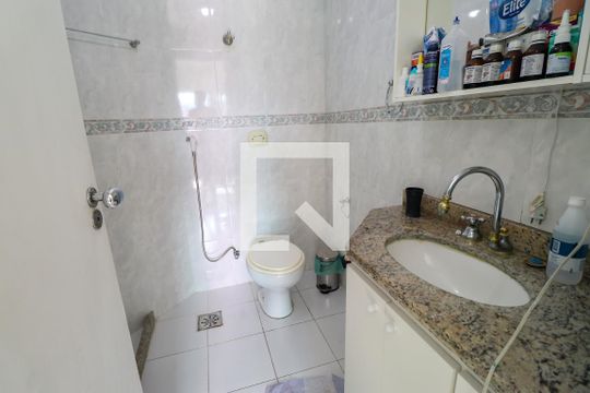Banheiro da Suíte 1 de casa à venda com 5 quartos, 300m² em Anil, Rio de Janeiro