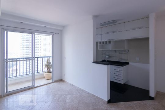 Apartamento para alugar com 2 quartos, 53m² em Vila Anastácio, São Paulo