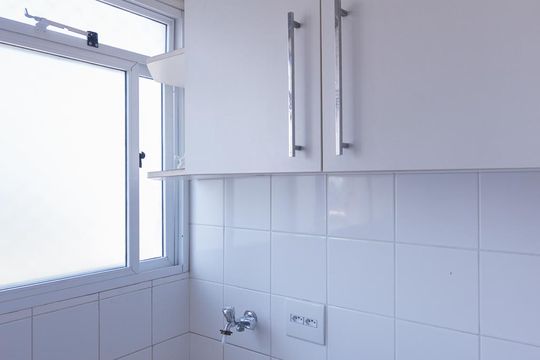 Área de Serviço de apartamento para alugar com 2 quartos, 53m² em Vila Anastácio, São Paulo