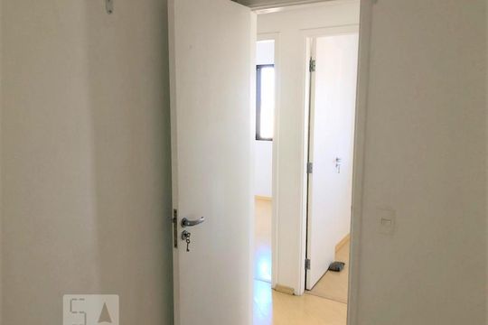 Quarto de apartamento para alugar com 3 quartos, 86m² em Santana, São Paulo