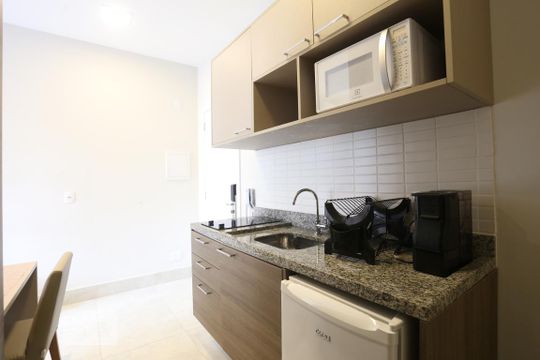 Cozinha de kitnet/studio à venda com 1 quarto, 26m² em Centro, São Paulo
