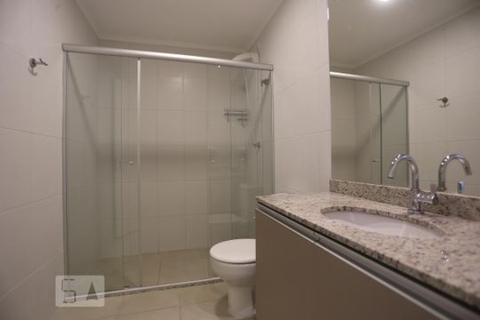 Banheiro de kitnet/studio à venda com 1 quarto, 30m² em Centro, São Paulo