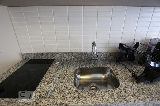 Cozinha de kitnet/studio à venda com 1 quarto, 23m² em Centro, São Paulo