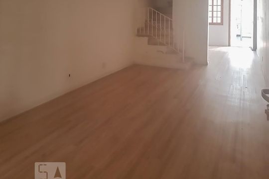 Sala  de casa à venda com 2 quartos, 110m² em Vila Olímpia, São Paulo